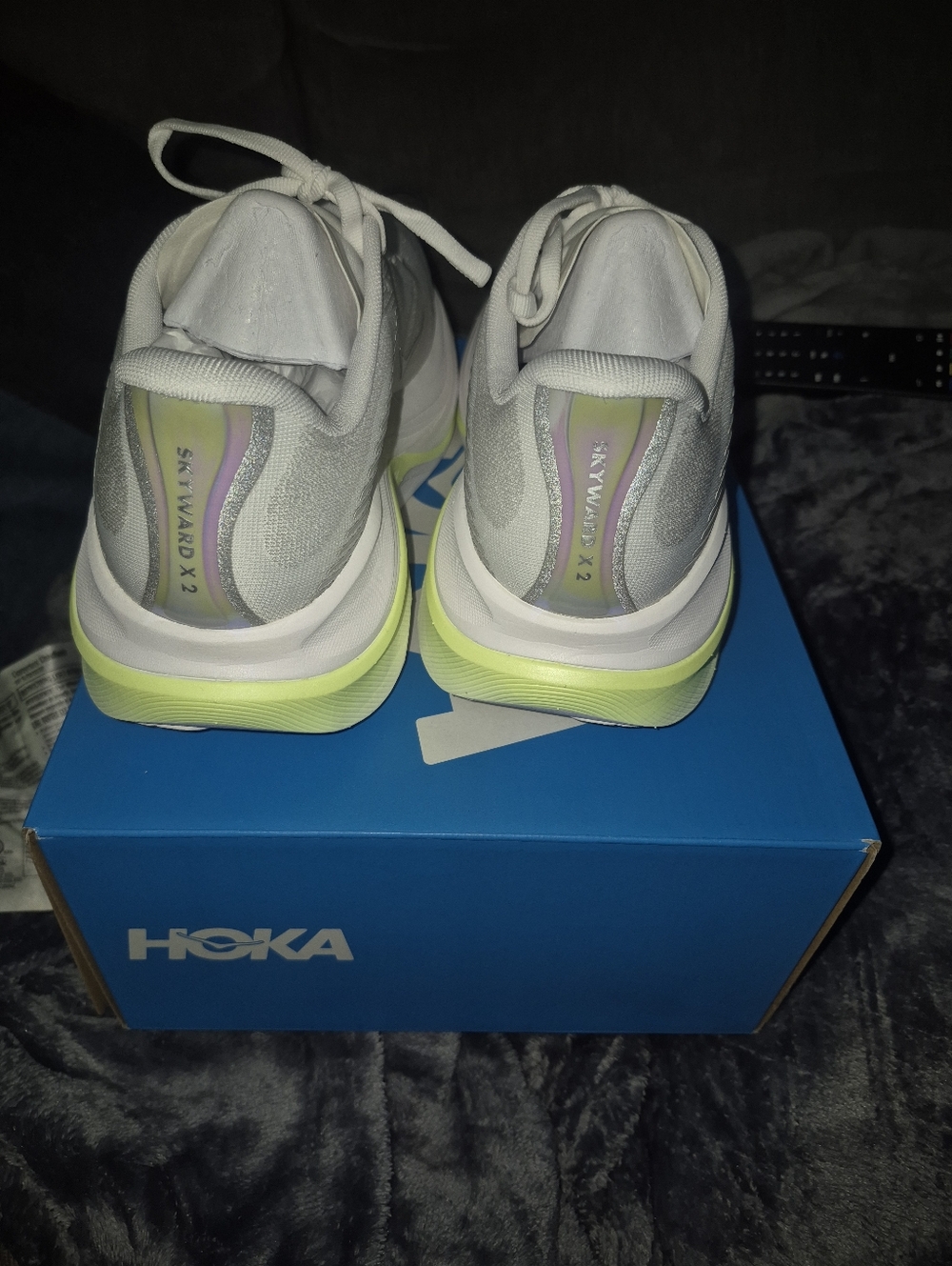 HOKA Skyward X 2 Women’s Size 9 B White Neon Yuzu Running Shoes NWT - Picture 4 of 6